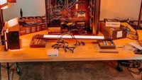 Ariel NOAH juga punya tempat khusus untuk merakit PC yang beberapa kali ia lakukan. Foto: Instagram Ariel NOAH