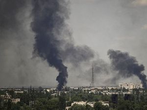 Kota Lysychansk Saksi Pertempuran Hebat Rusia-Ukraina