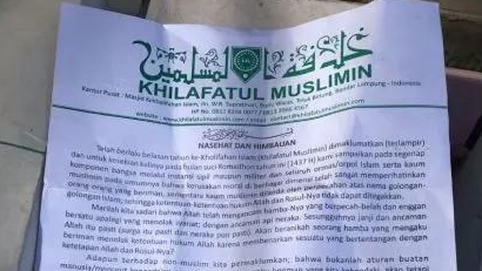 Selebaran yang dibagikan konvoi pemotor Khilafatul Muslimin di daerah Jaktim (Foto Antara)