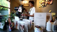 Harga kopi di sini bervariatif, mulai dari Rp 22 ribu hingga Rp 60 ribuan.
