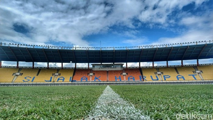 Stadion Si Jalak Harupat.