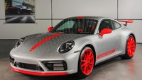 Porsche 911 Chili ini dibangun dari dasar Porsche 911 Carrera S. 