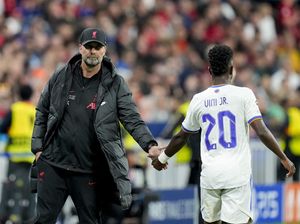 Momen Viral Vinicius: Salami Klopp, lalu Patahkan Hatinya