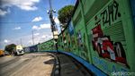 Warna-warni Mural Formula E Hiasi Dinding Kota di Jakarta Utara