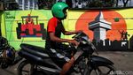 Warna-warni Mural Formula E Hiasi Dinding Kota di Jakarta Utara