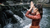 Sektor Pariwisata Indonesia menorehkan prestasi membanggakan dimana indeks daya saing pariwisata dan perjalanan atau Travel and Tourism Competitiveness Index (TTCI) yang baru saja dirilis secara resmi oleh World Economic Forum (WEC) pada 24 Mei 2022 menunjukkan bahwa Indonesia melesat naik 12 peringkat, dari posisi 44 menjadi peringkat 32 besar dunia.