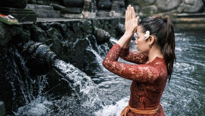 Bangga! Wisata Indonesia Naik Ranking 32 Dunia daya saing pariwisata dan perjalanan Indonesia melesat naik 12 peringkat, dari posisi 44 menjadi peringkat 32 besar dunia.