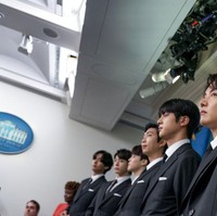 V, Jimin, Jungkook, RM, Jin, Suga, J-Hope BTS hadir di Gedung Putih, Washington, DC, Amerika Serikat pada Selasa (31/5/2022). Foto: AP Photo/Andrew Harnik