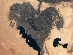 Foto Unik Bumi Dipotret Astronaut NASA, Ada Indonesia!