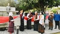 Selanjutnya, pada masa kepemimpinan Bupati Ende periode 1973-1983, Herman Joseph Gadi Djou, ia meminta kepada sahabat-sahabat Bung Karno yang masih hidup ketika itu untuk menanam kembali pohon sukun tersebut. Peristiwa penanaman kembali itu terjadi pada tanggal 17 Agustus 1980 dan pohon sukun itu pun tumbuh hingga saat ini.