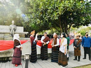 Jokowi Sambangi Taman Renungan Bung Karno, Tempat Lahirnya Pancasila