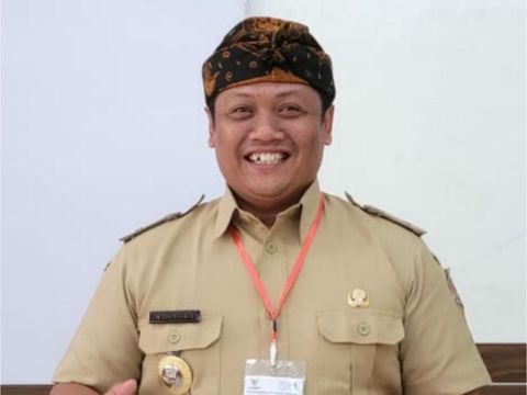Kades Kemuning, Widadi Nur Widyoko.