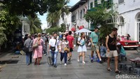 Kawasan kota tua merupakan salah satu tempat favorit warga ibukota untuk mengisi waktu libur.