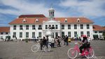 Petang di Kota Tua