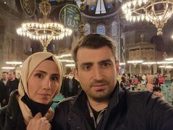 Mesranya Juragan Drone Turki dan Sang Istri Putri Erdogan