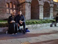 Mesranya Juragan Drone Turki dan Sang Istri Putri Erdogan