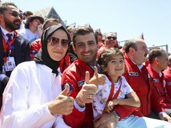 Mesranya Juragan Drone Turki dan Sang Istri Putri Erdogan