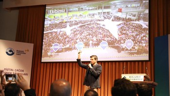 Bayraktar TB2 melakukan apa yang semestinya dilakukannya, yaitu merusak beberapa sistem anti pesawat dan sistem artileri tercanggih serta kendaraan tempur. Maka seluruh dunia menjadi pelanggan, klaim Selcuk dilansir Reuters, Selasa (31/5/2022). Foto: Twitter