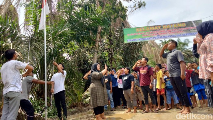 Upacara Hari Lahir Pancasila di Asahan, Sumut.