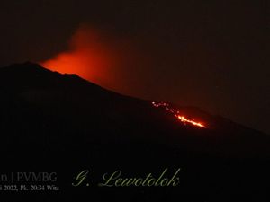 Terjadi 87 Embusan Gunung Ile Lewotolok, Warga Diminta Waspada