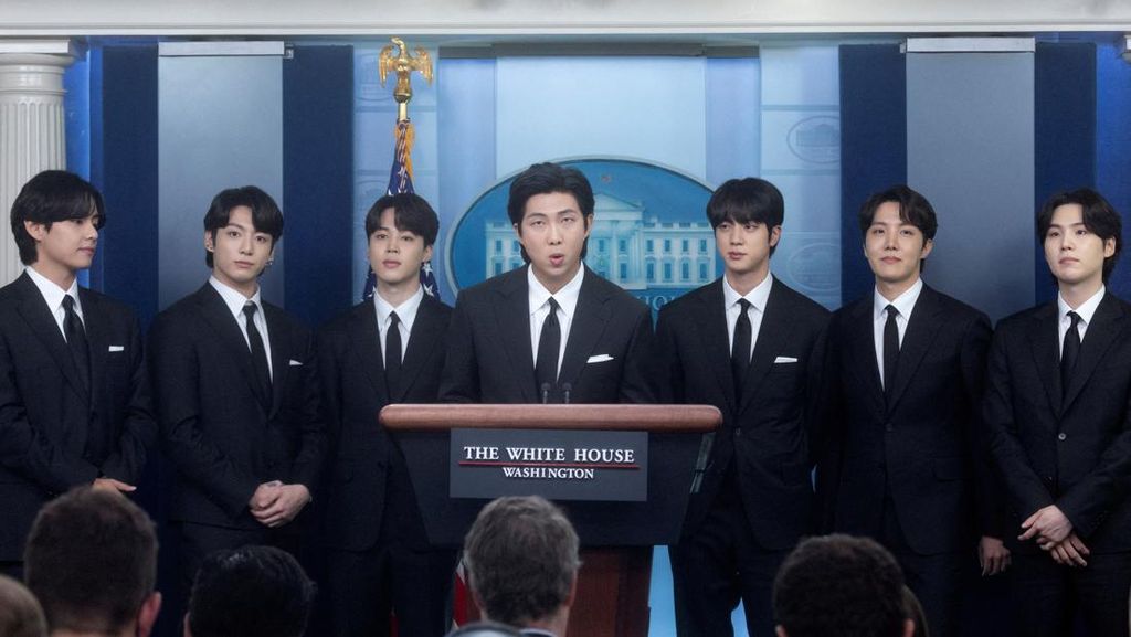 BTS Gaungkan Hentikan Anti-Asia di Gedung Putih