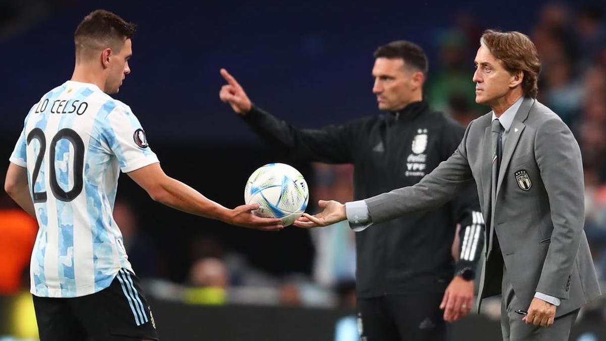 Roberto Manini menilai Argentina memang lebih baik dari Italia (Foto: Getty Images/Chris Brunskill/Fantasista)