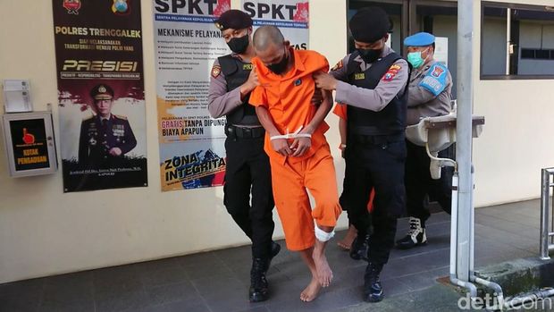 2 pencuri dengan modus ganjal ATM yang beroperasi lintas provinsi tertangkap di Trenggalek