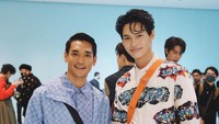 Dalam kesempatan itu, Afgan bertemu dengan aktor Thailand Win Metawin. Keduanya berbagi momen dan mengabadikannya dalam foto. (Foto: dok. Instagram @afganmanagement) 