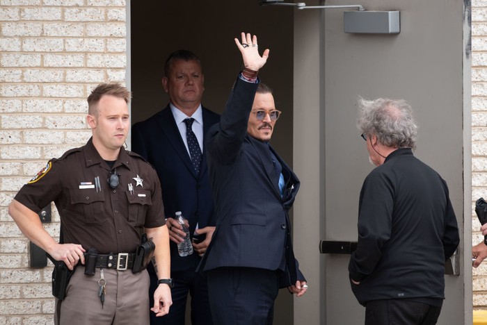 FAIRFAX, VA - JUNE 01: Actress Amber Heard departs the Fairfax County Courthouse on Wednesday, June 1, 2022 in Fairfax, VA. The jury in the Depp vs. Heard case awarded actor Johnny Depp $15 million in his defamation case against Heard. (Kent Nishimura / Los Angeles Times via Getty Images)