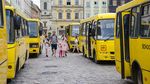 Ratusan Boneka Ini Duduk Manis dalam Bus-bus di Ukraina, Ada Apa?