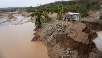 Otoritas negara bagian mengatakan banyak orang hilang ditemukan setelah kontak terjalin kembali dengan komunitas terpencil Oaxaca.