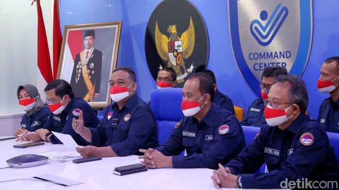 Ratusan pekerja migran Indonesia asal NTB gagal berangkat ke Malaysia. Hal itu salah satunya disebabkan karena tak menggunakan visa kerja.