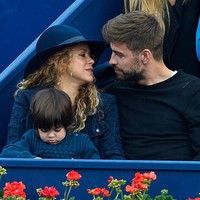 Selama menjalin hubungan, pasangan ini termasuk jauh dari gosip. Hingga tersebar kabar bahwa Pique berselingkuh. Foto: Getty Images