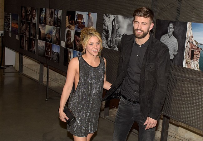 Kabar perselingkuhannya pertama kali disebarkan oleh media Spanyol El Periodico yang memberitakan bahwa Shakira dan Gerard Pique telah pisah rumah selama beberapa minggu terakhir. Foto: Getty Images