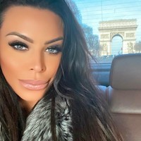 Kematian Kasia masih menjadi misteri. Sempat disebutkan bahwa dia diduga karena overdosis obat-obatan. Namun sampai saat ini pihak berwajib masih menyelidiki penyebabnya. Foto: dok. Instagram/@kashounia