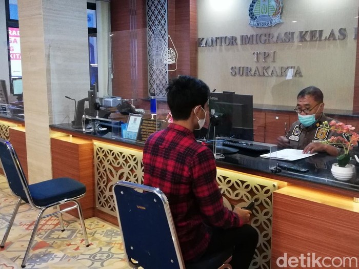 Kepala kantor Imigrasi Kelas I TPI Solo Winarko. Foto diunggah pada Kamis (2/6/2022).