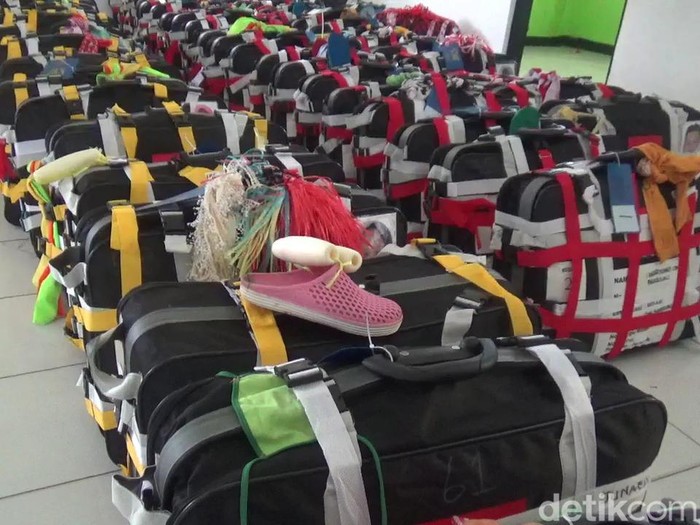 Koper milik calon jemaah haji asal Subang dipasangi barang unik.