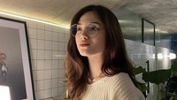 Benarkah Malika Bestari telah menancapkan panah cinta untuk Afgan? Foto: Instagram Malika Bestari