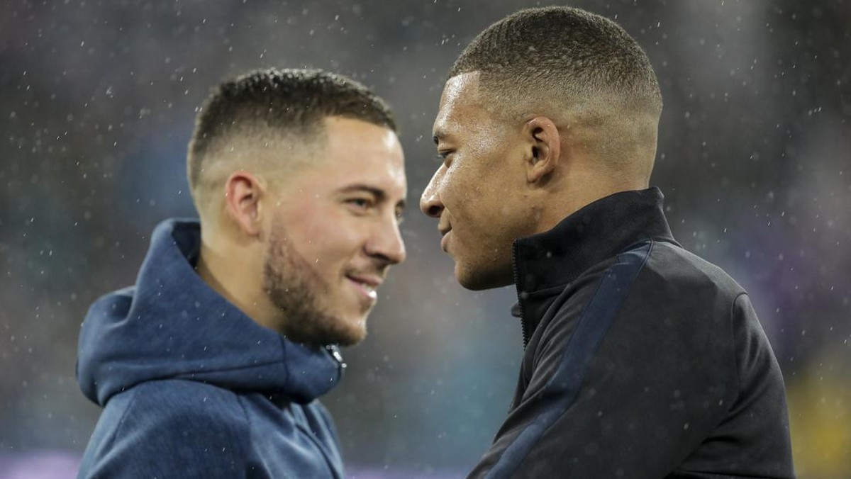 Eden Hazard lega Kylian Mbappe batal pindah ke Real Madrid. (Foto: Getty Images/Soccrates Images)