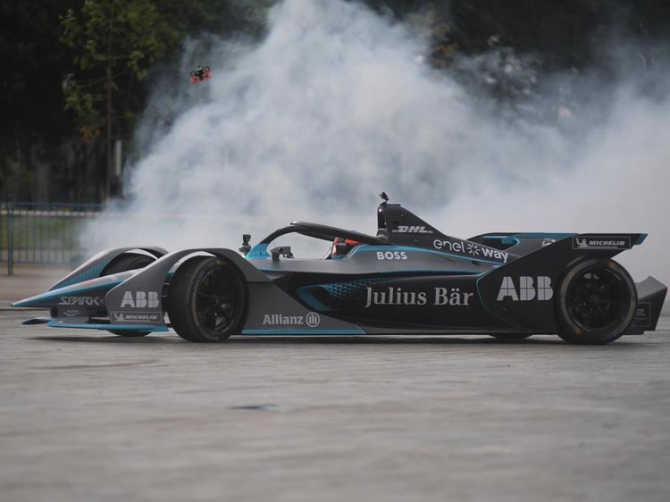 Momen Meet and Greet Pebalap Formula E di Monas