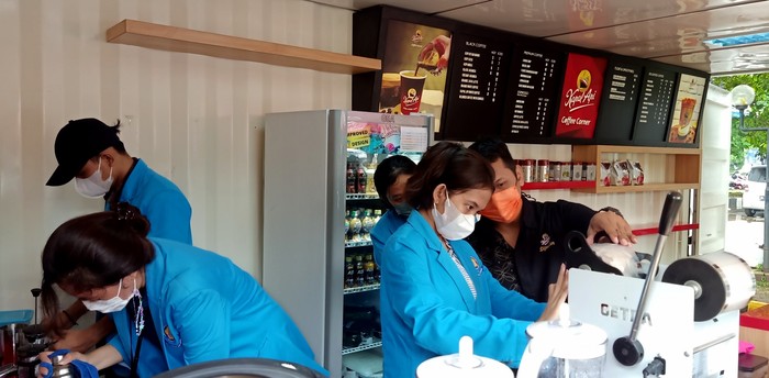 HIPMI bersama Kapal Api Coffee Corner gelar pelatihan pembuatan-pengelolaan usaha kopi di universitas. Apa saja info yang didapat mahasiswa dari kegiatan ini?