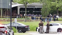 Diketahui, 4 orang tewas akibat insiden penembakan maut tersebut. Ian Maule/Tulsa World via AP. 