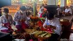 Tengok Lagi Kemeriahan Lomba Membuat Gebogan-Lawar di Bali