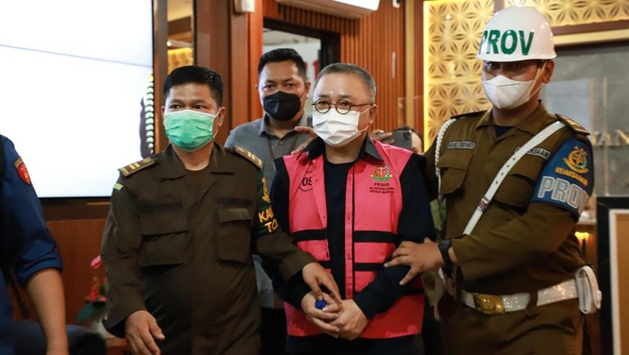 Tersangka kasus korupsi impor baja Budi Hartono Linardi