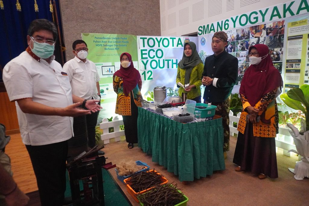 Toyota Eco Youth (TEY) kembali digelar sebagai bentuk kepedulian lingkungan generasi muda besutan Toyota Indonesia, saat ini telah memasuki tahap pendampingan.