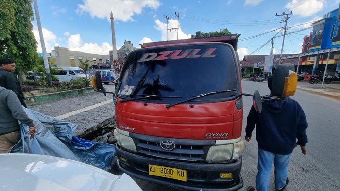 3 Pelajar bonceng tiga di Nunukan tewas saat adu banteng dengan sebuah truk (Dok. Istimewa)