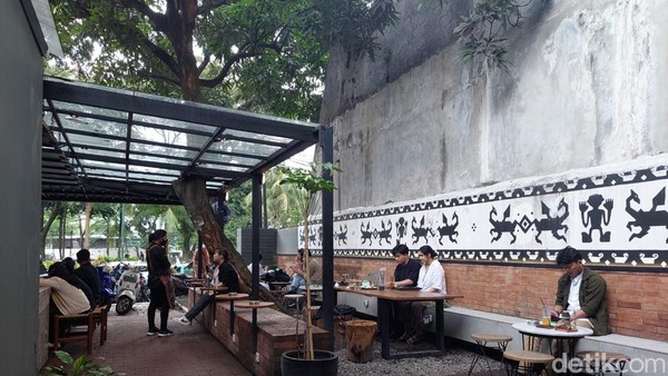 Potret Tempat Ngopi Untuk yang Rindu Flores di Tangerang