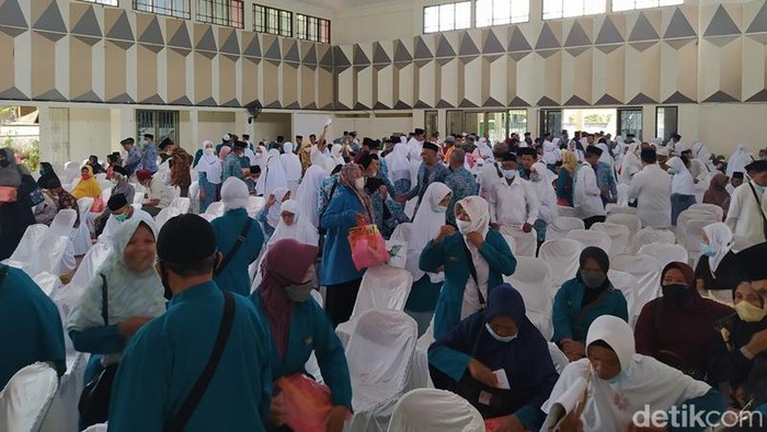 Bimbingan dan pelepasan haji di Kabupaten Magelang, Kamis (2/6/2022).