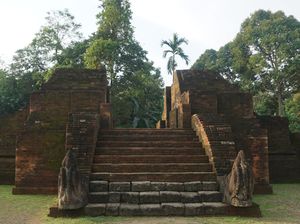 5 Temuan Mengejutkan di Candi yang Dikunjungi Jokowi