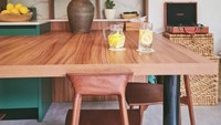 Malu nggak di Instagram nya Hamish Daud suami Raisa pernah membagi kan beberapa Potret dapurnya. Dapurnya tersebut di design dengan nuansa warna hijau. Foto: Instagram @hamishdw